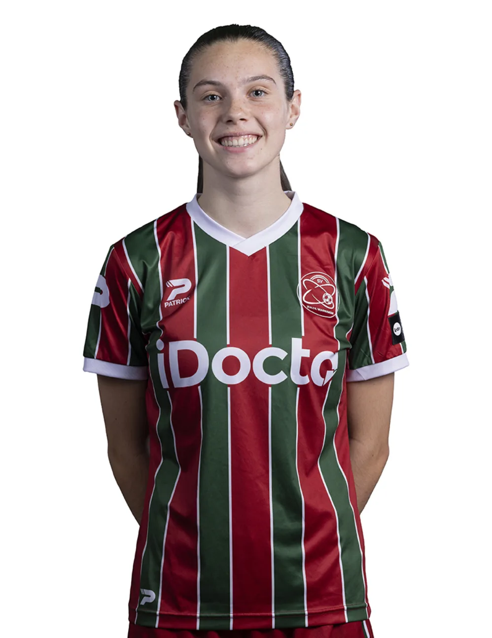 2627 Essevee Women Oona Careel midfielder 035