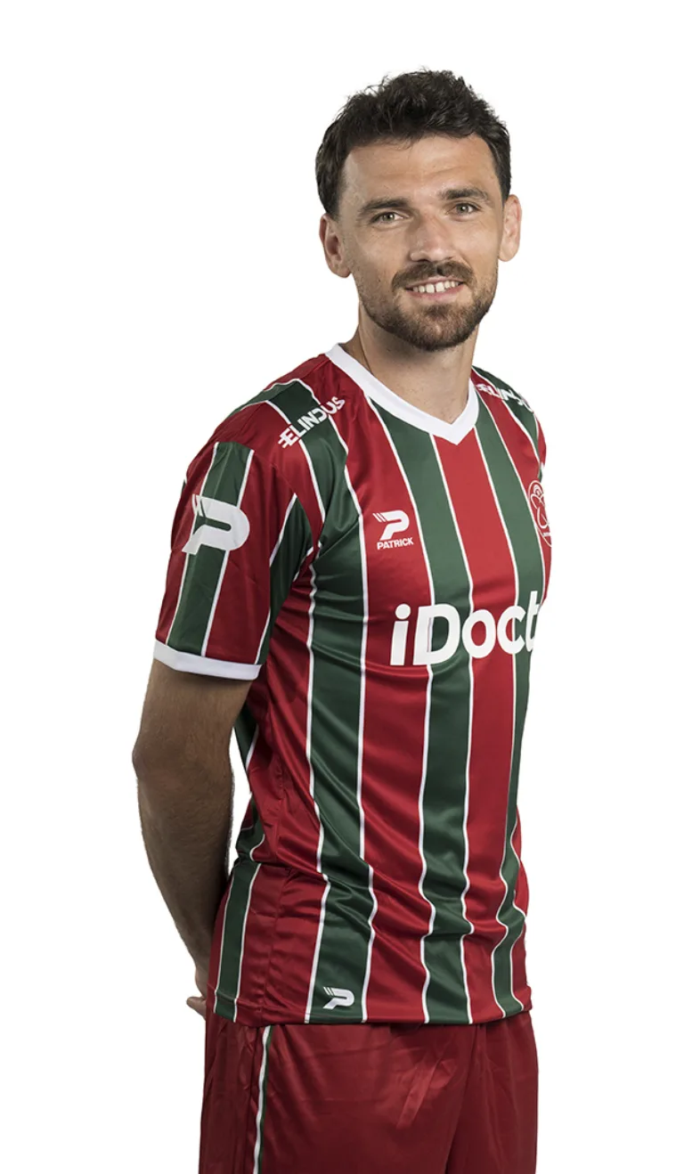 2627 SV Zulte Waregem Serxho Ujka Midfielder 093