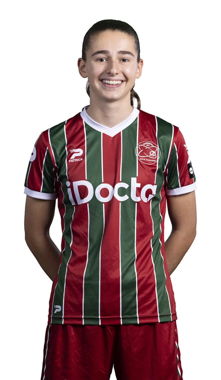 2627 Essevee Women Kiki Peeters striker 081