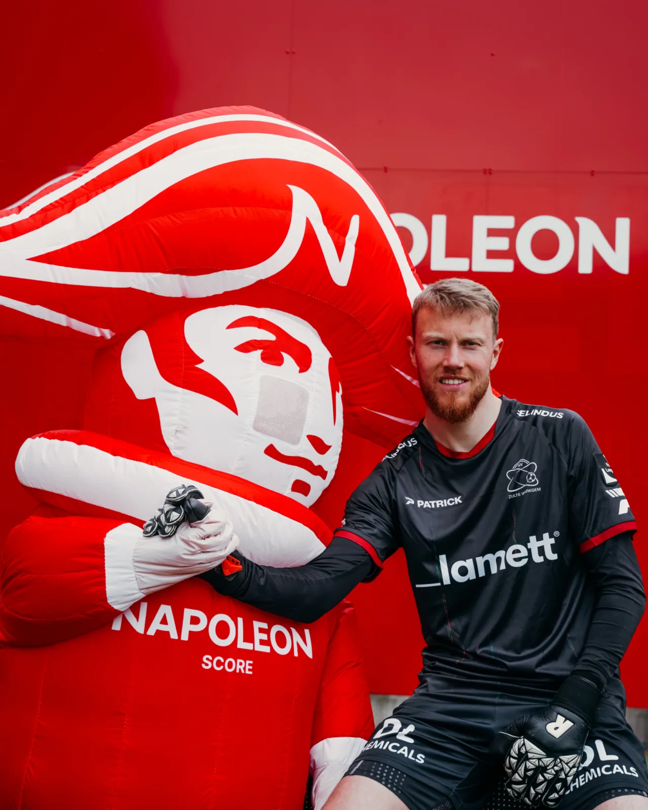 Napoleon Super Seats